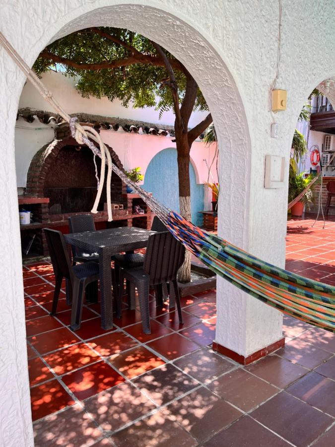 The Chill In Mansion Hostel Santa Marta מראה חיצוני תמונה