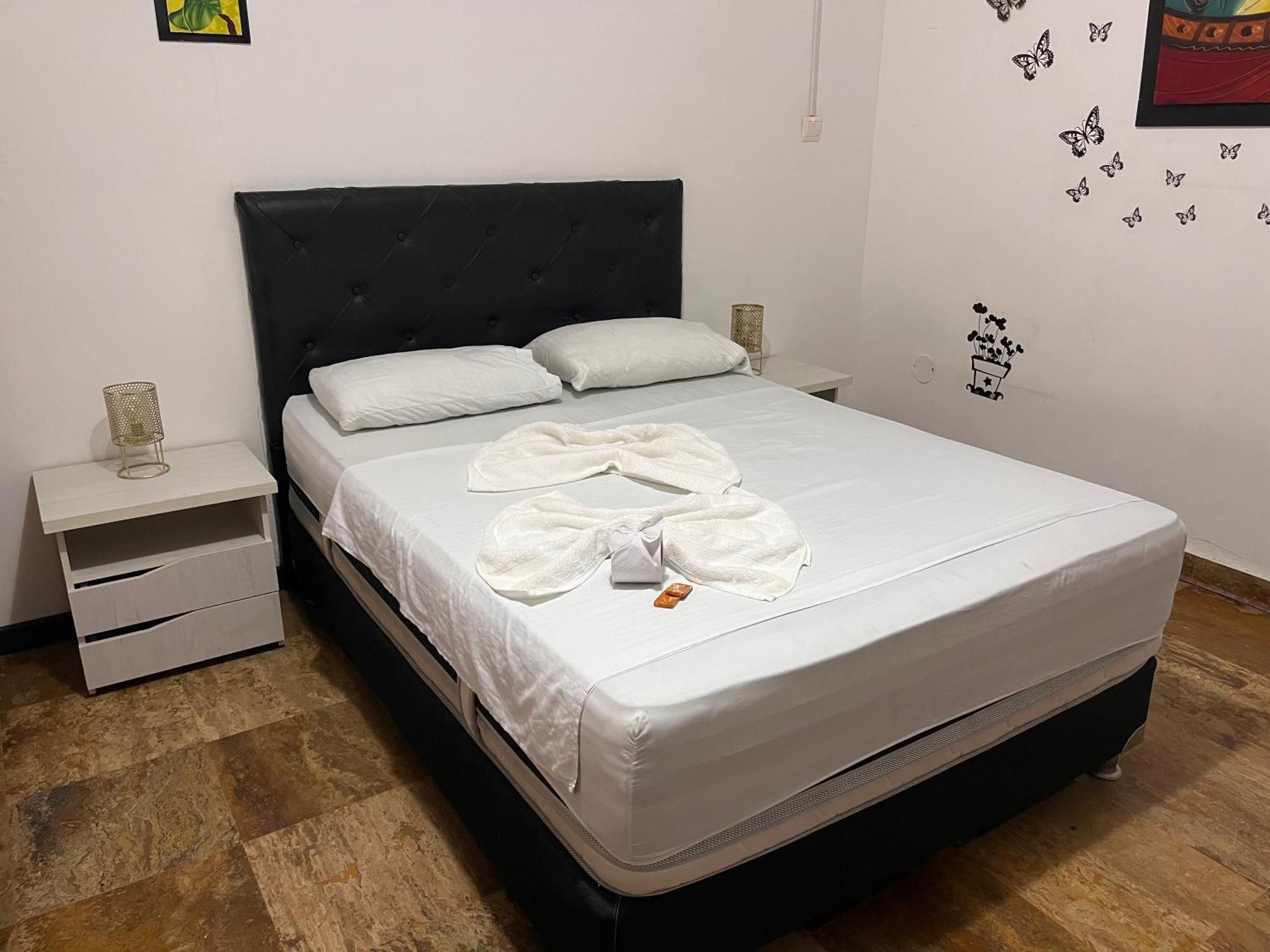 The Chill In Mansion Hostel Santa Marta מראה חיצוני תמונה