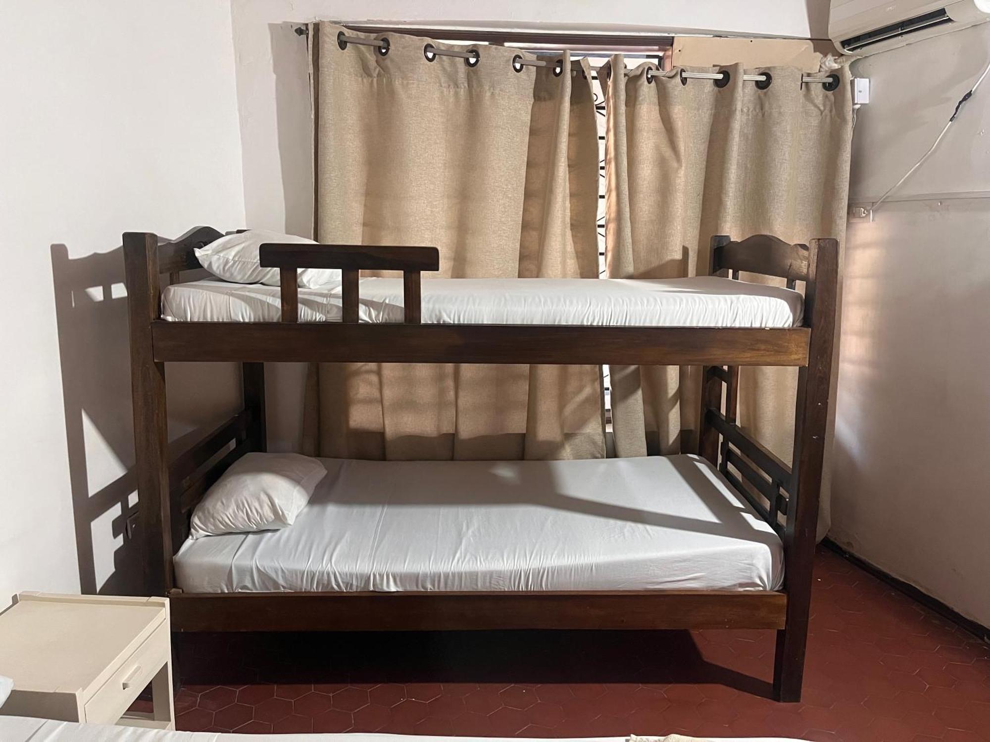 The Chill In Mansion Hostel Santa Marta מראה חיצוני תמונה